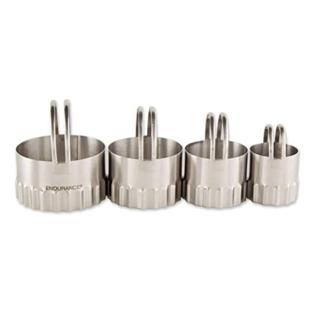 RSVP International Endurance Ripple Round Dough Cutters -  Set of 4